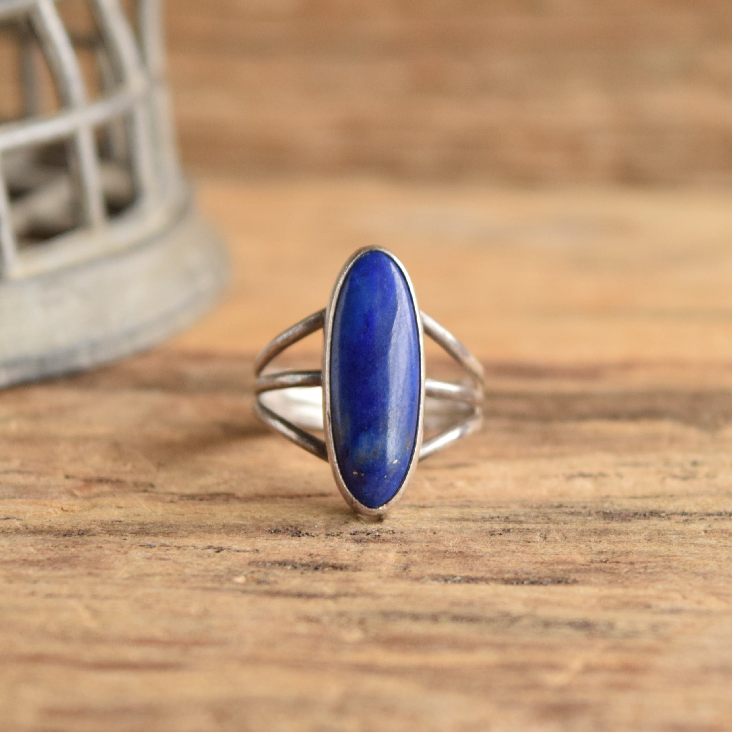 Vintage Native American retailer Unsigned Lapis Lazuli Sterling Silver Ring - Sz 8.75